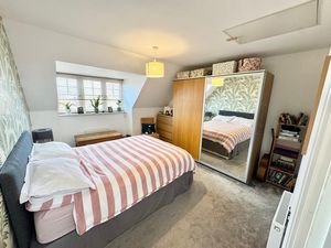 Photo 21- click for photo gallery